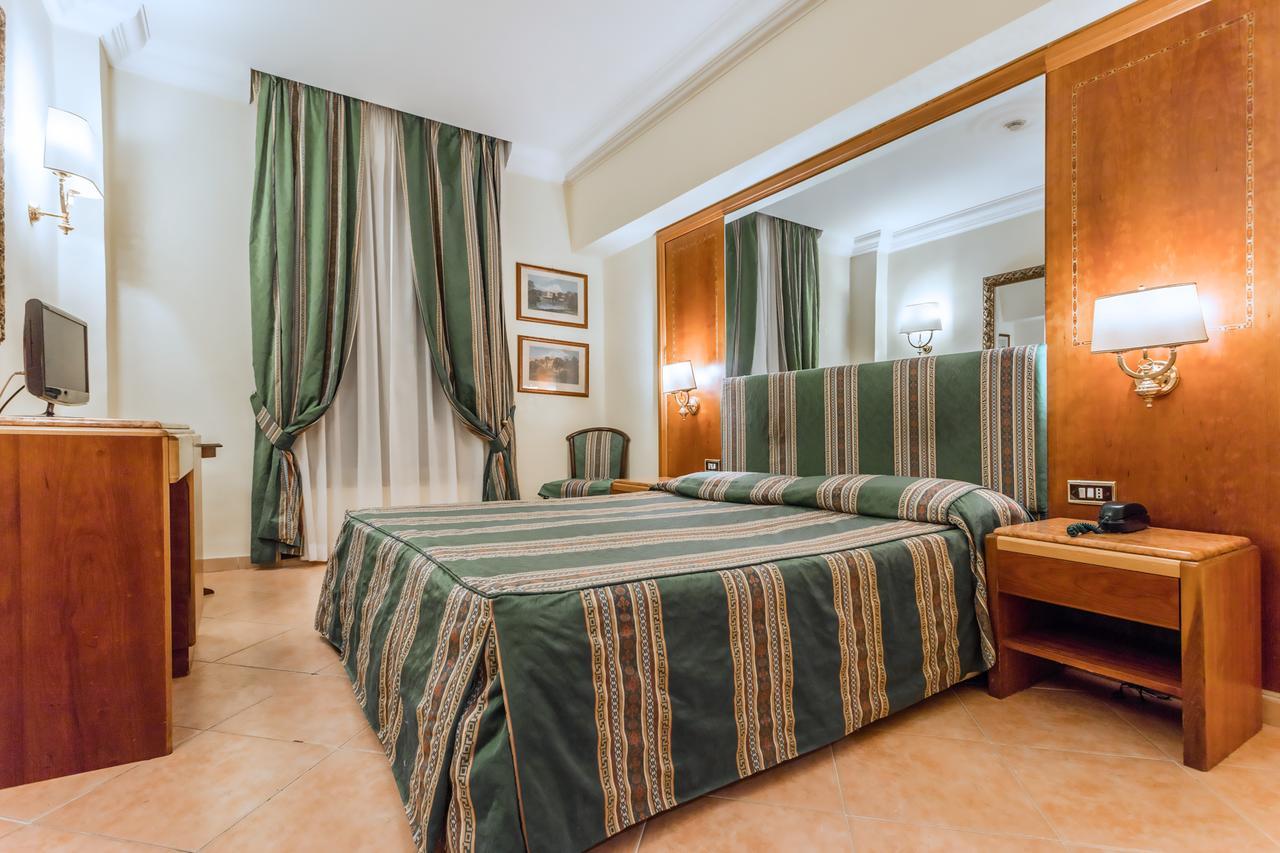 Raeli Hotel Siracusa Roma Ngoại thất bức ảnh