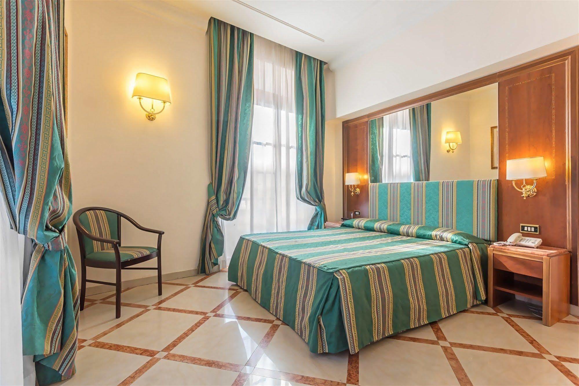 Raeli Hotel Siracusa Roma Ngoại thất bức ảnh